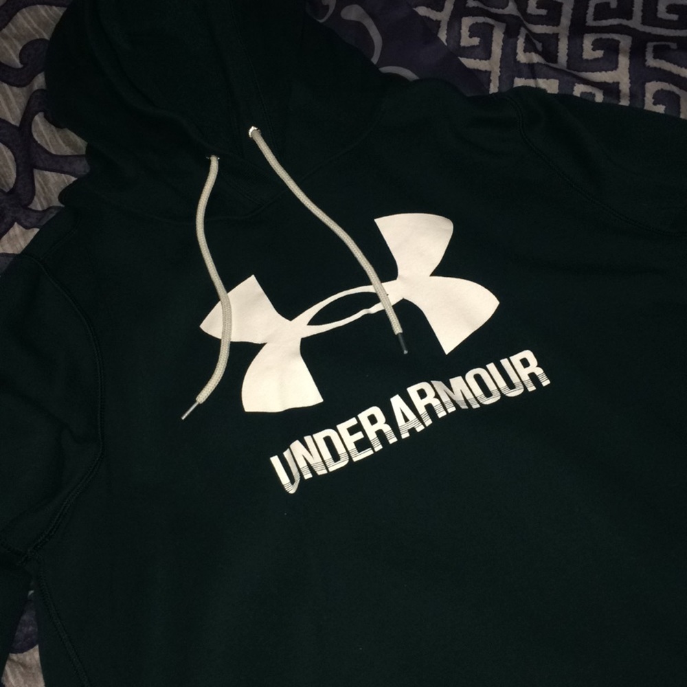 XL under armour sweater- new without tags